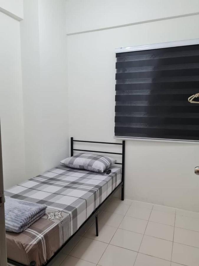 Alfaruqi Homestay Seaview 8 Kuantan Exterior photo